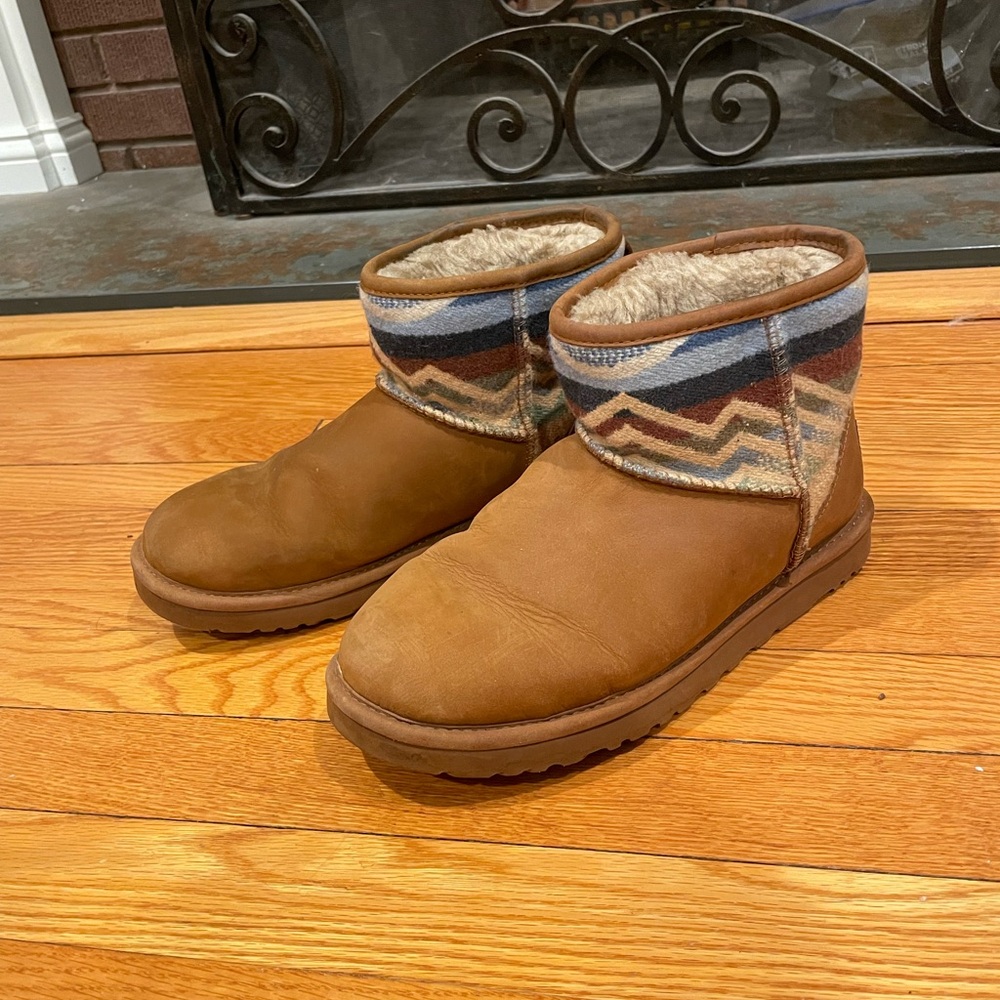 UGG Chestnut Ankle Boots with Multicolor Pattern